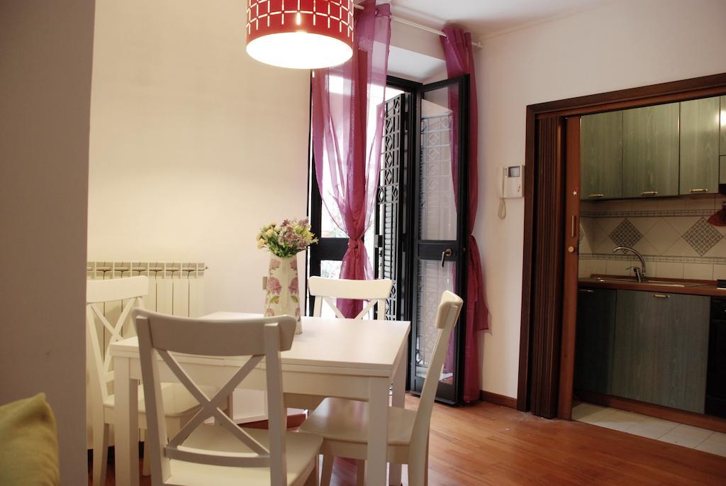 Palazzo Velli Suites Róma Szoba fotó