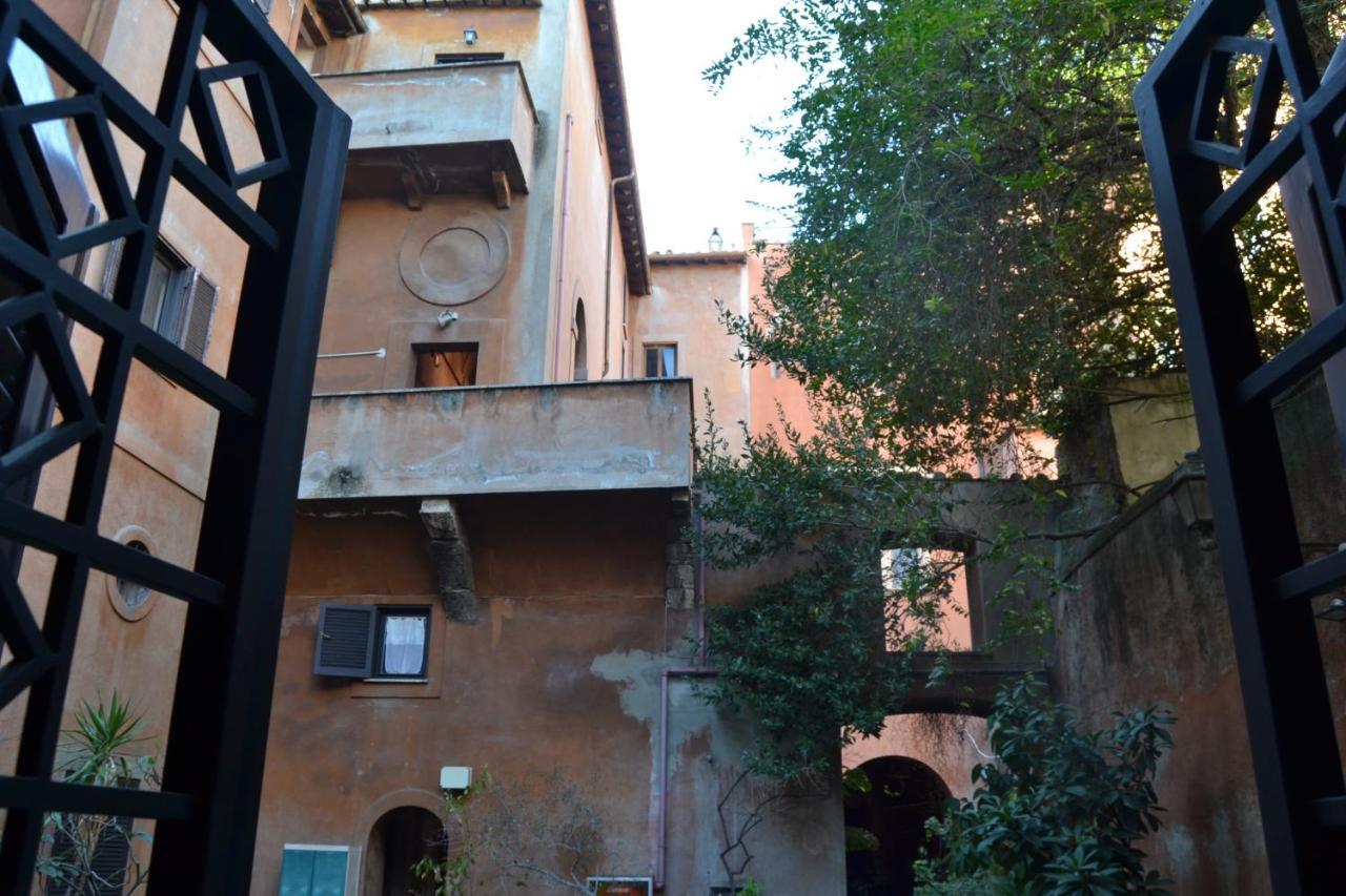 Palazzo Velli Suites Róma Kültér fotó