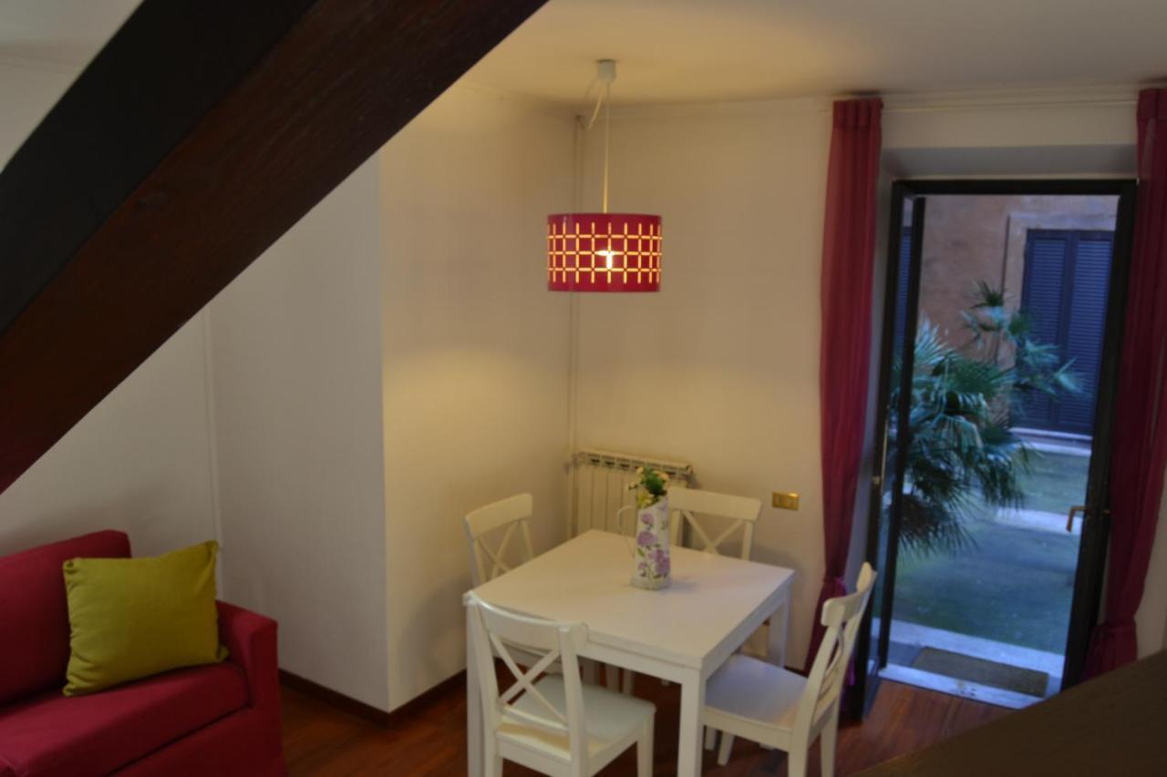 Palazzo Velli Suites Róma Kültér fotó